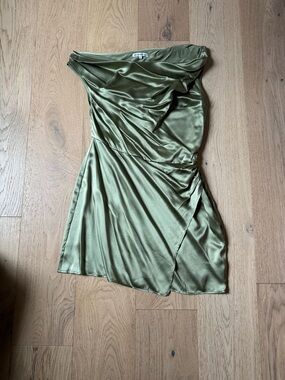 leo lin cleo appliqué midi dress Cleo Appliqué Sleeveless Midi Dress